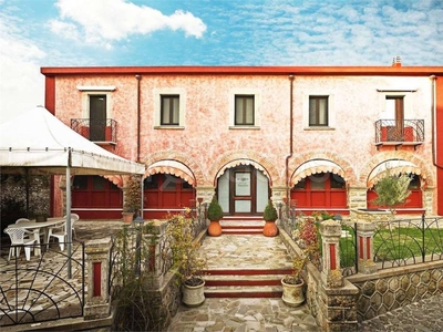 Villa in vendita a Mandas via Garibaldi, 4