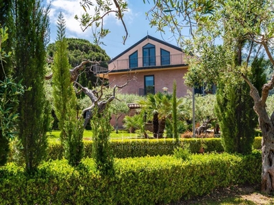 Villa in vendita a Messina contrada Santa Maria