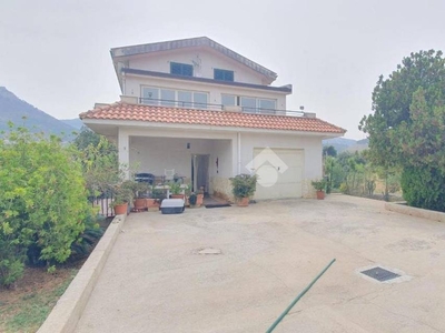 Villa in vendita a Monreale via Ponte Parco, 15
