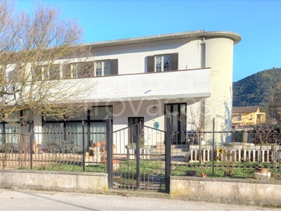 Villa in vendita a Montefranco viale Armando Fioretti