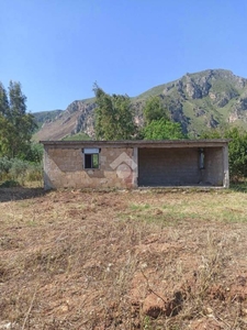 Villa in vendita a Palermo via Conte Federico