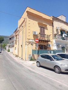 Casa Indipendente in vendita a Palermo via Giuseppe Tranchina, 34