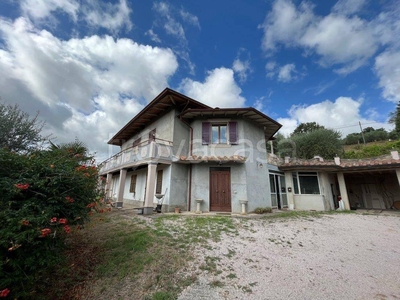 Villa in vendita a Panicale strada Provinciale Castiglionese