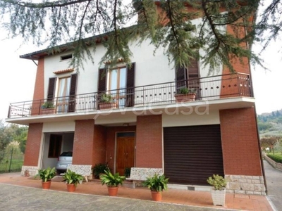 Villa in vendita a Panicale via Castiglionese, 33