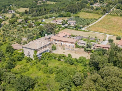Villa in vendita a Perugia strada di Compresso