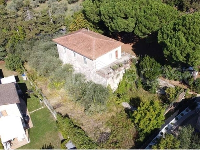 Villa in vendita a Perugia strada montevile, 37
