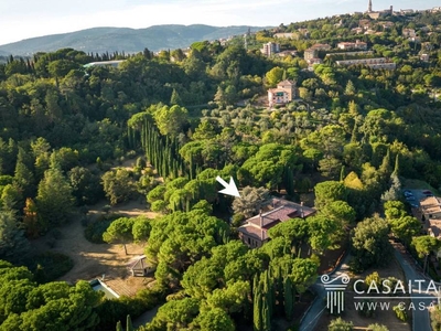 Villa in vendita a Perugia via Giuseppe Bambagioni, 2