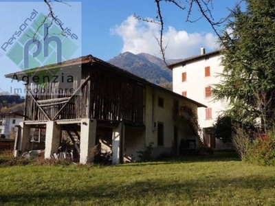 Villa in vendita a Pieve di Bono-Prezzo via al Palazzo, 12