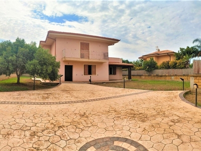 Villa in vendita a Porto Empedocle porto Empedocle Bellavista,snc