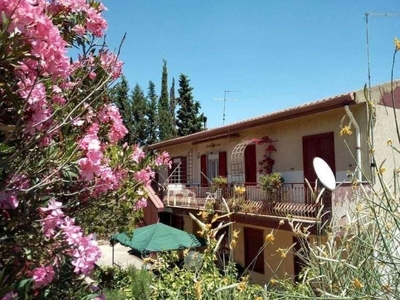 Villa in vendita a San Cataldo c/da bigini