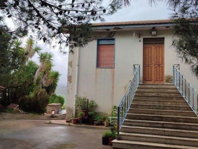 Villa in vendita a San Cataldo contrada Torre snc