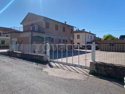 Villa in vendita a San Giustino viale Francesco Nardi