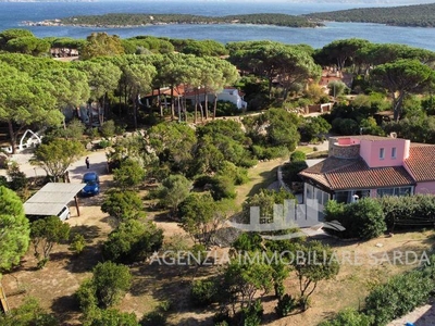 Villa in vendita a Santa Teresa Gallura via Calipso