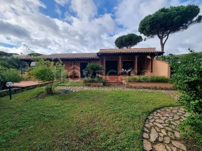 Villa in vendita a Santa Teresa Gallura via Circe