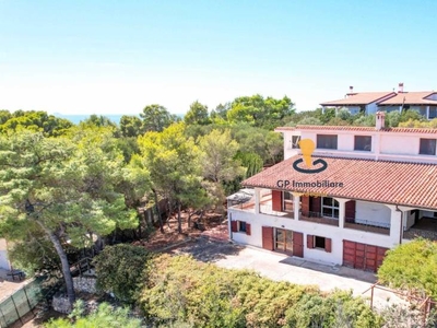 Villa in vendita a Sant'Anna Arresi via Sa Salinas
