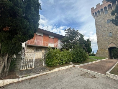 Villa in vendita a Torgiano viale della rimembranza, 1