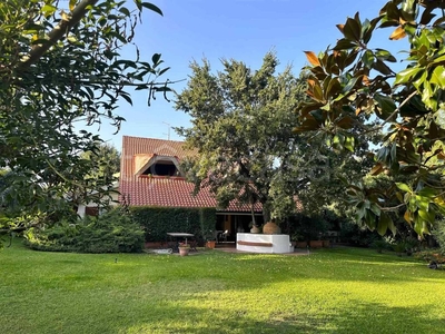 Villa in vendita a Tremestieri Etneo via Trapani, 6