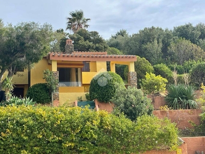 Villa in vendita a Villasimius via Puglia, 36