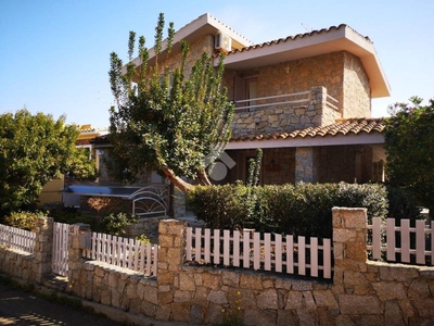 Villa in vendita a Villasimius via ustica, 15