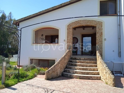 Villa in vendita ad Alghero strada Vicinale Nuraghe Don Garau