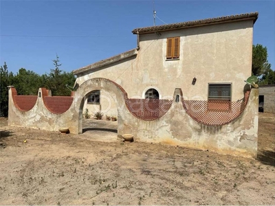 Villa in vendita ad Alghero via emilio ricino, 87