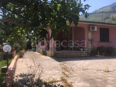 Villa in vendita ad Altavilla Milicia strada Grotta Mazzamuto