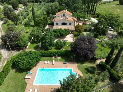 Villa in vendita ad Amelia via Orvieto