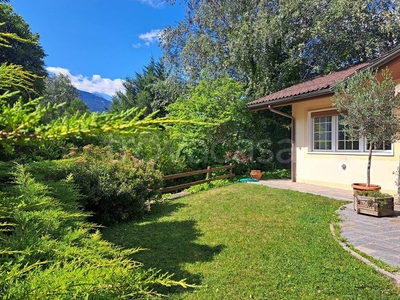 Villa in vendita ad Aosta regione Bioula