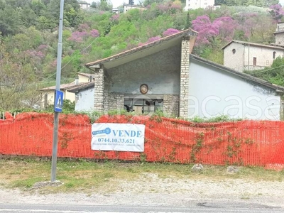 Villa in vendita ad Arrone frazione Castiglioni, 78