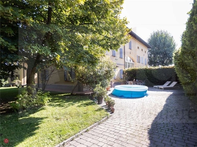 Villa in Vendita in a Modena