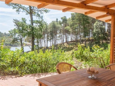 villa indipendente in vendita a Porto Azzurro
