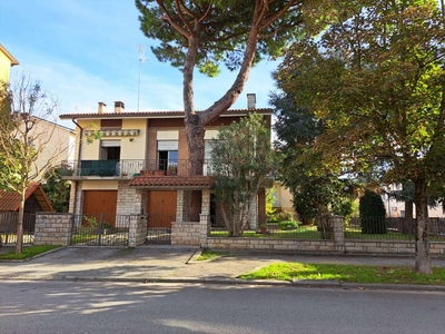 Villa indipendente, via Antonio Cesari, Ravenna centro