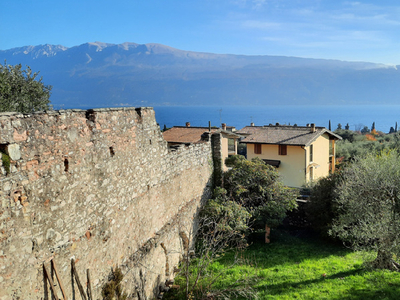 rustico / casale in vendita a Toscolano Maderno