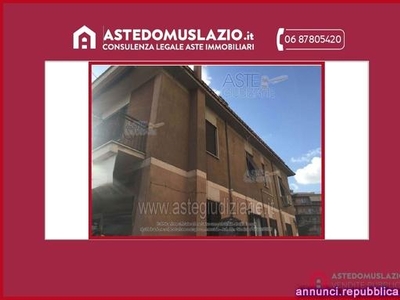 Appartamento all'asta sito in Comune di