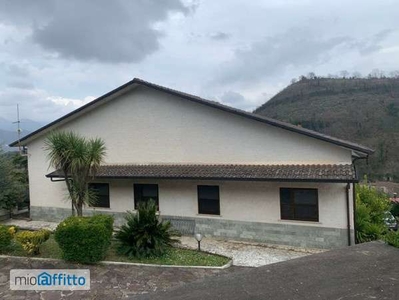 Appartamento arredato con terrazzo Monte rotondo