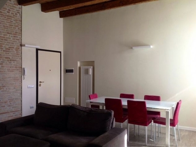 Appartamento in Affitto a Forlì, zona piazza saffi, 300€, 110 m², arredato
