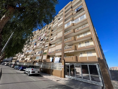 Appartamento in Via Silvestri, Bari (BA)