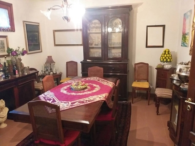 Casa Bi - Trifamiliare in Vendita a Messina