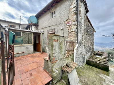 Villa a schiera in via montemagno - Camaiore