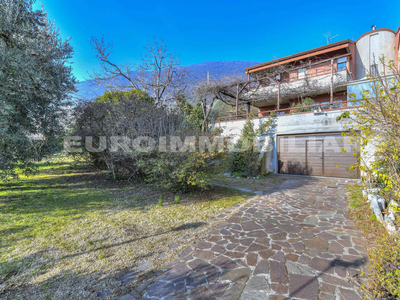 Villa in vendita a Botticino