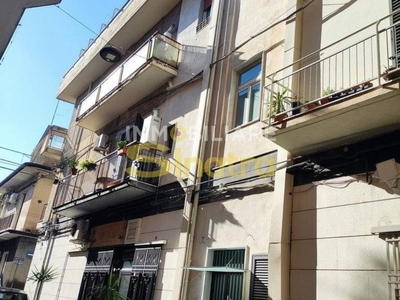 Appartamento in vendita a Paternò via Tripoli, 77