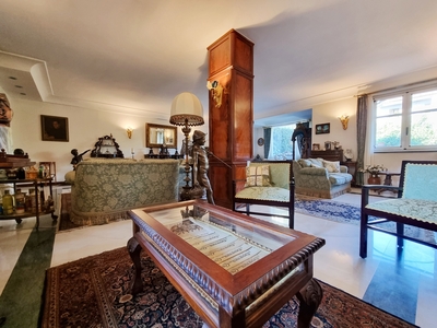 Villa di 540 mq in vendita - Caserta