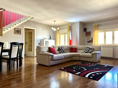 Appartamento in vendita a Messina Sperone