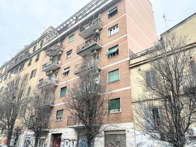 Appartamento in Vendita in Circonvallazione Casilina a Roma