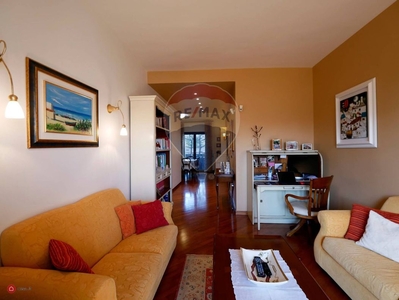 Appartamento in Vendita in Via Camillo Rosalba 46 a Bari