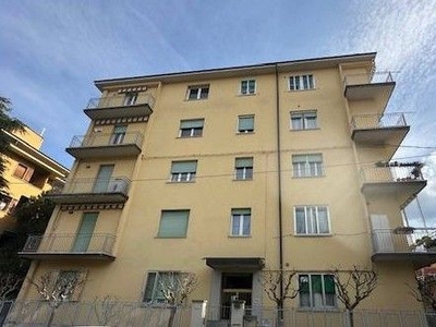 Appartamento in Vendita in Via delle Fragole a Bologna