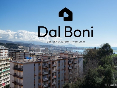 Appartamento in Vendita in Via Emilio Salgari 24 a Genova