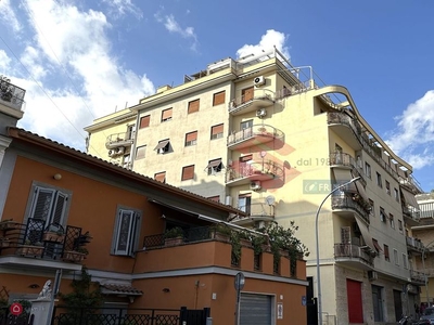 Appartamento in Vendita in Via Ferdinando Ughelli a Roma