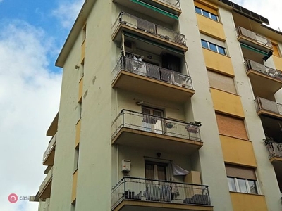 Appartamento in Vendita in Via Giovanni Opisso a Genova