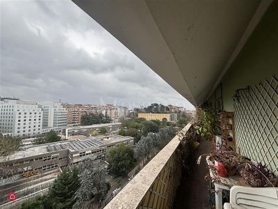 Appartamento in Vendita in Via Padre Reginaldo Giuliani a Roma